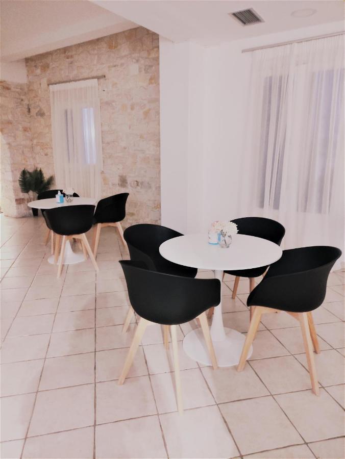 Alkyon Hotel Парікія Екстер'єр фото