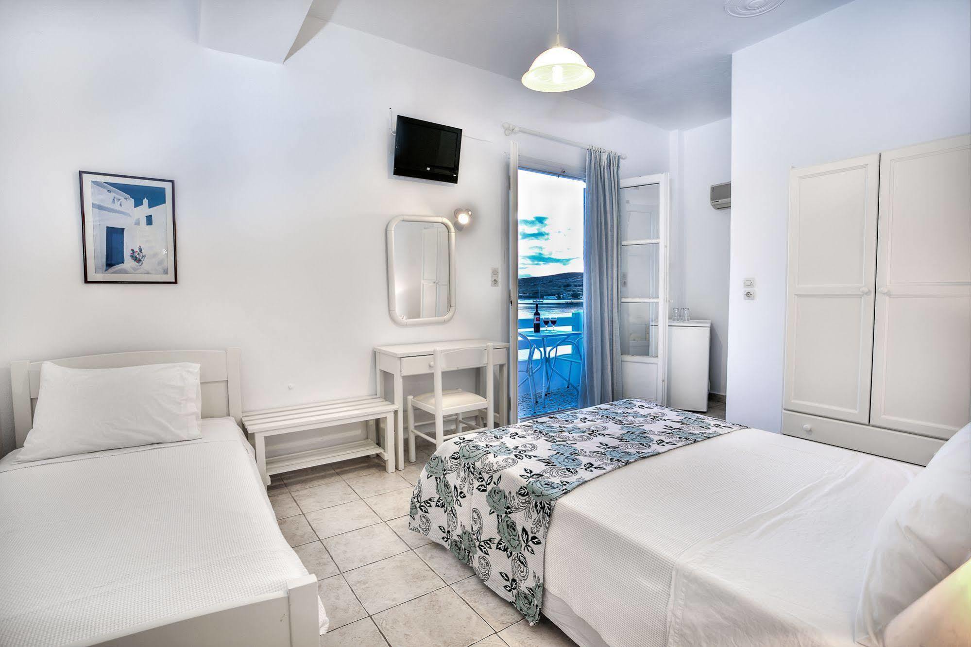 Alkyon Hotel Парікія Екстер'єр фото